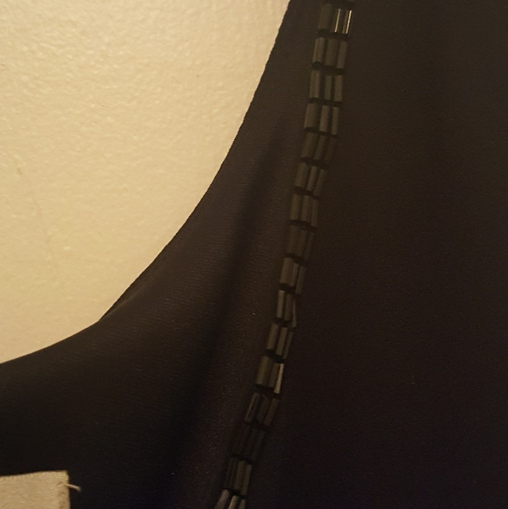Dress - Picture 5 of 7